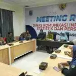 Jelang Rakor Aptika Diskominfostaper Gelar Rapat Layanan panggilan 112