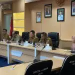 Tunjukkan Komitmen Antikorupsi Bupati Paser Ikuti Sosialisasi KPK RI Secara Daring