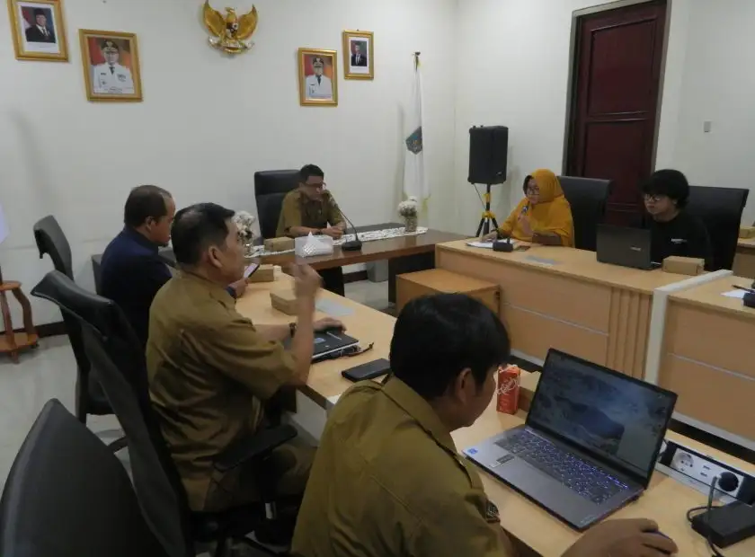 Pelatihan Prinsip SDI : Coaching Prinsip Satu Data Indonesia (SDI) selama 4 (hari) digelar mengarahkan kepada penggunaan data sebagai dasar pengambilan keputusan pemerintah.